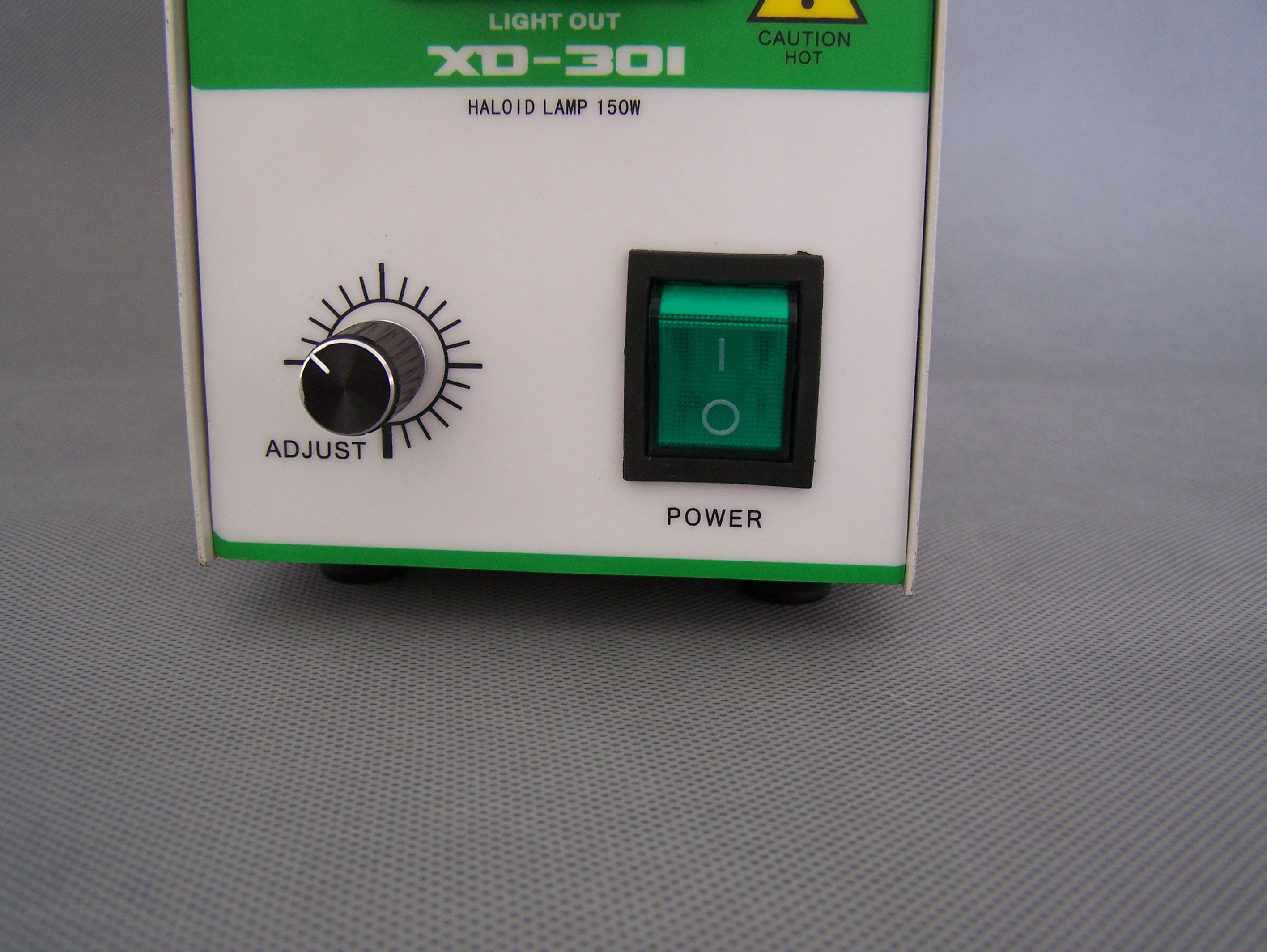 KWS® XD-301-1-150W(B)단홀 할로겐 냉광원